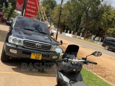 Toyota Land Cruiser 100 4.2 TD Executive 2004 Black
