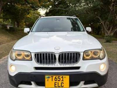 BMW X3 xDrive30i 2010 White