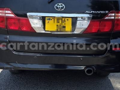 2005 Toyota Alphard