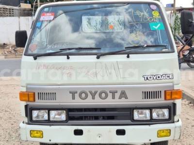 1998 Toyota Dyna